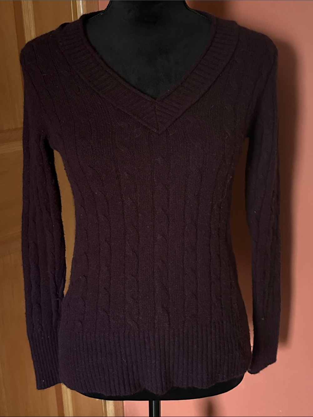 LOFT Plum Cable-Knit V-Neck Sweater